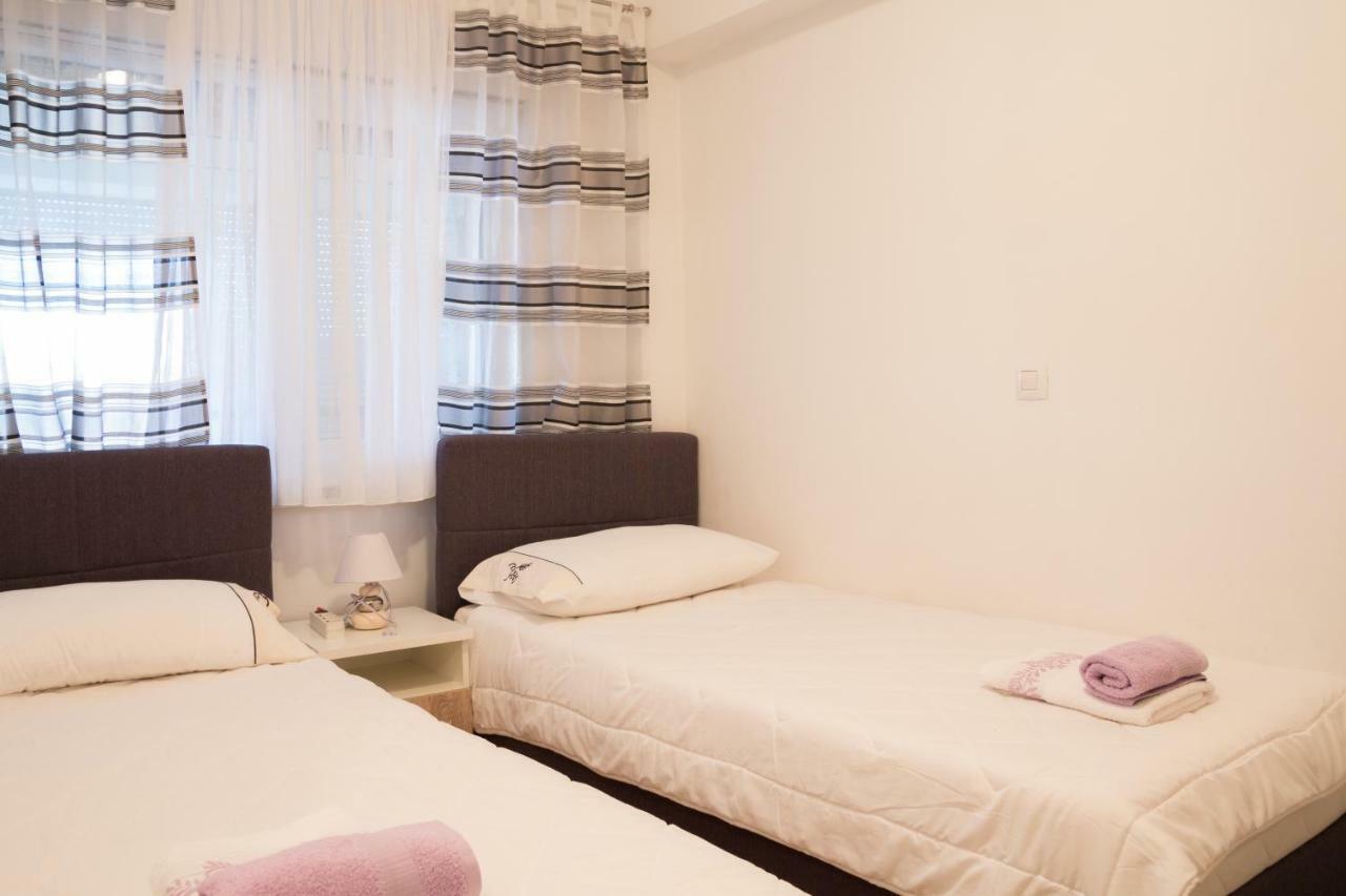 Apartment Gianluca Zadar Bagian luar foto